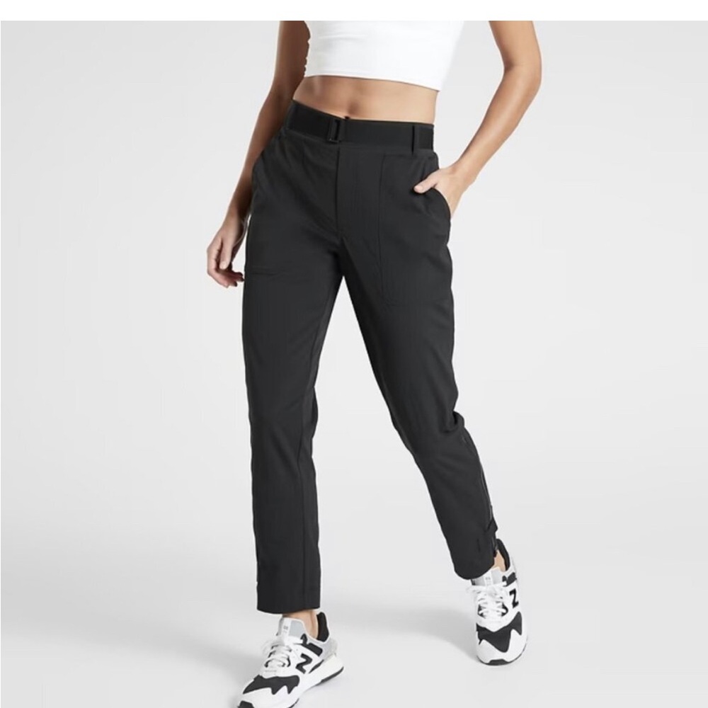 Athleta NEW Trekkie Pants